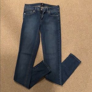 Just black skinny jeans